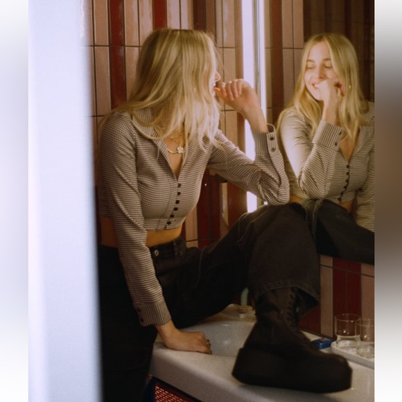 Zara Tops - ZARA Houndstooth Polo Long Sleeve Top!